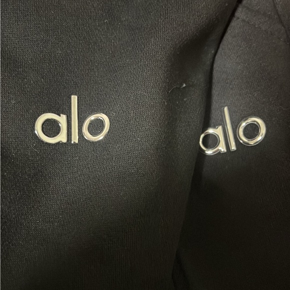 ALO sets men and women - Picture 3 of 5